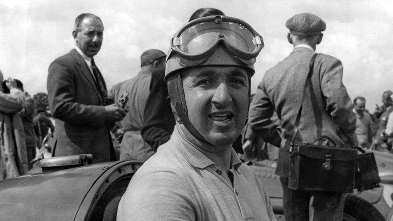 Alberto Ascari (ITA) schrieb die Formel-1-Geschichte von Beginn an mit. In den Jahren 1952 und 1953 wurde er einer der ersten Weltmeister. 