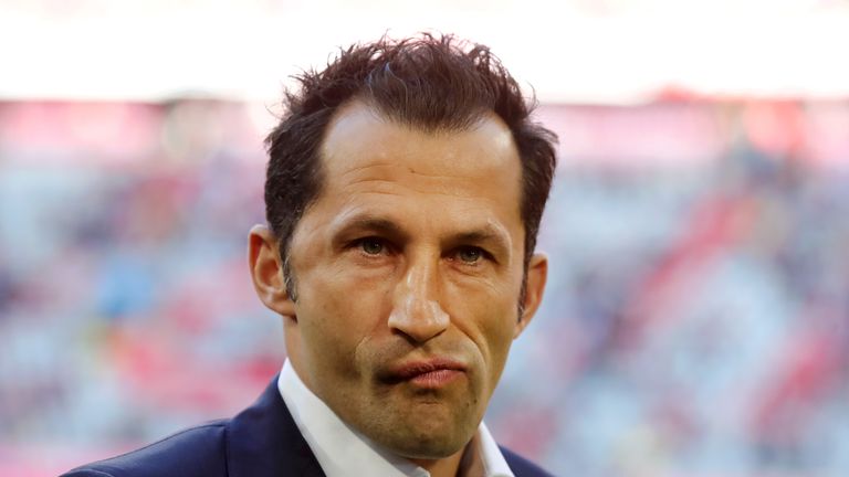Bayerns Sportdirektor Hasan Salihamidzic ist über die Party-Ansetzung von Jerome Boateng auch nicht glücklich.