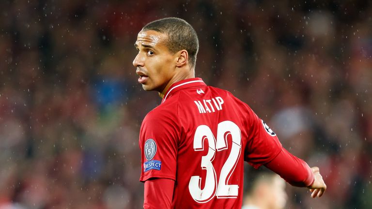 Joel Matip: Durfte - begünstigst durch einen Engpass in der Innenverteidigung - in vier Spielen von Beginn an ran. 72% gewonnene Zweikämpfe und zwei Torschuss-Vorlagen lassen sich sehen. Sorgte gegen Bayern mit einem Eigentor für Aufsehen. 