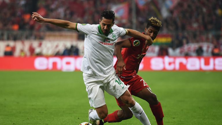 Claudio Pizarro möchte über den FC Bayern ins DFB-Pokal-Finale.