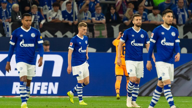 Schalke kassiert gegen Hoffenheim die zehnte Heimniederlage der laufenden Saison.