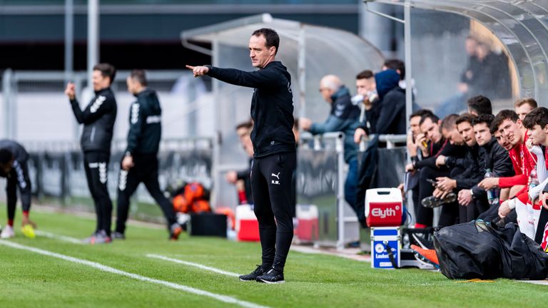 Der bisherige U19-Coach Paul Willig wird Interimstrainer beim VfB Stuttgart.