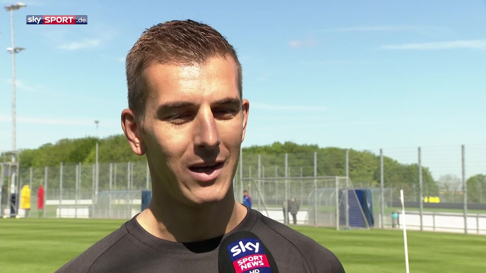 Uwe Hünemeier vergleicht Saison mit letztem Aufstieg Fußball News