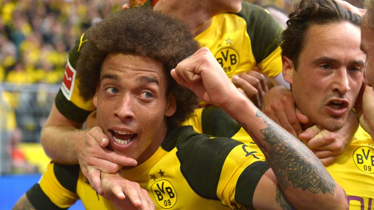 Axel Witsel, Thomas Delaney (r.) und Co. hoffen noch auf eine Aufholjagd im Titelrennen.