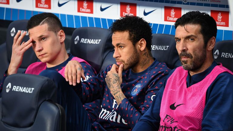 Julian Draxler und Neymar sollen nach dem Spiel gegen Montpellier aufeinander losgegangen sein.