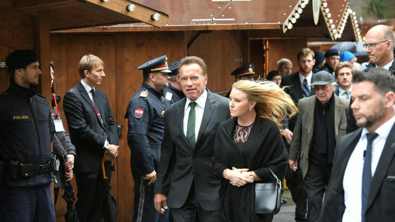 Arnold Schwarzenegger hielt eine kurze Rede.