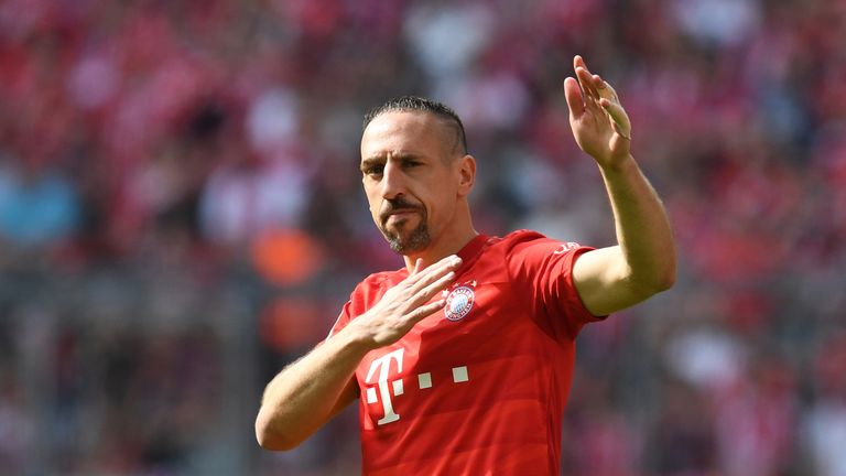 Franck Ribery trifft gegen Frankfurt.