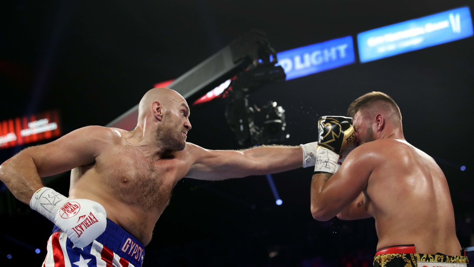 Tyson Fury besiegt Tom Schwarz in Las Vegas Boxen News Sky Sport