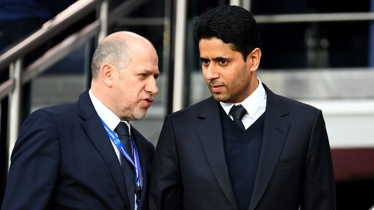 PSG-Boss Nasser Al-Khelaifi (r.) hat sich von seinem Sportdirektor Antero Henrique (l.) getrennt.