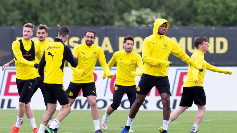 Bei Borussia Dortmund herrscht vor allem in der Innenverteidigung ein Überangebot.