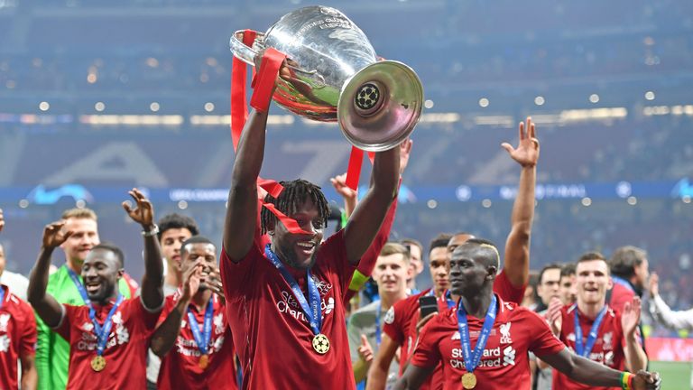 Divock Origi krönt sich mit dem FC Liverpool zum Champions-League-Sieger 2019. 