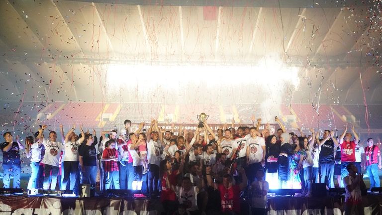 Gazisehir FK steigt in die erste türkische Liga auf. Nach einem fünften Platz in der Liga konnte man sich in den Playoffs durchsetzen.  (Quelle: Twitter Gazisehir FK)