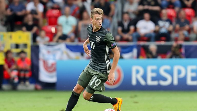 Janik Haberer steigerte sich bei der EM in Polen von Spiel zu Spiel und kam ab dem Halbfinale sogar von Anfang an in die Partie. Wie damals steht der zentrale Mittelfmann beim SC Freiburg unter Vertrag. 