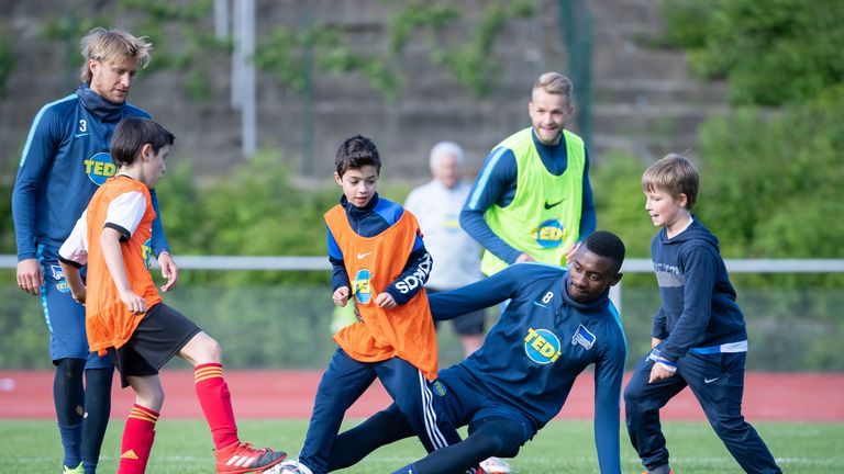 Hertha BSC Berlin bereitet sich vom 3. bis 10. Juli in Neuruppin auf die neue Saison vor. Trainingsauftakt ist am 1. Juli. Ein echter Härtetest findet am 3. August mit dem Testspiel gegen Crystal Palace statt.