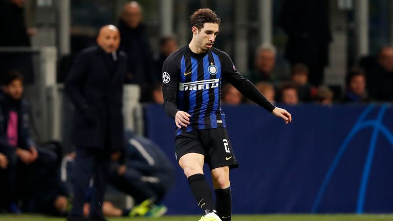 Sime Vrsaljko wurde im vergangenen Sommer an Inter Mailand ausgeliehen. Der rechte Verteidiger entwickelt sich dort mit der Zeit zu einer festen Kraft, wurde allerdings mittlerweile durch eine Knie-Operation zurückgeworfen. Jetzt kehrt er zurück. 