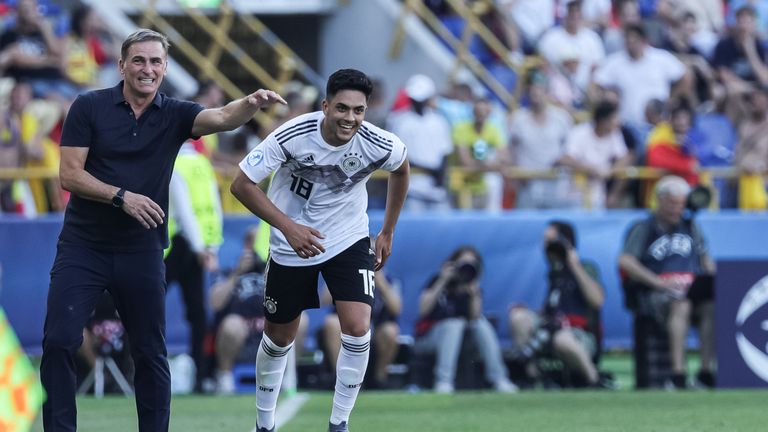 Stefan Kuntz und Nadiem Amiri greifen mit der U21 nach dem EM-Titel.