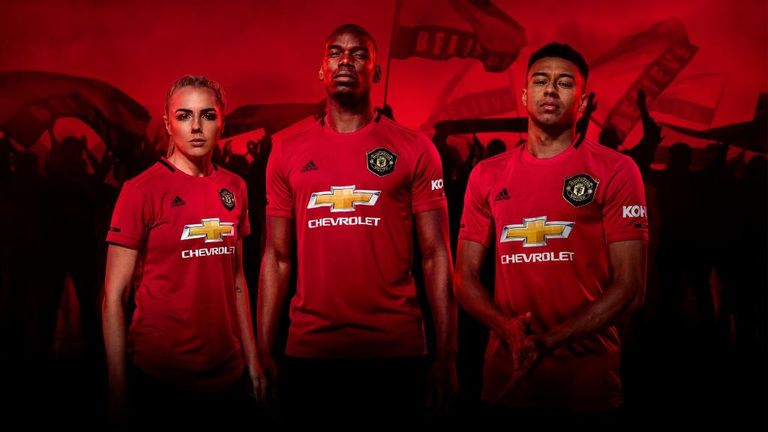 Manchester United geht in Jubiläums-Saison mit diesem Trikot. Zusammen mit Adidas wurde dieses Trikot veröffentlicht. (Quelle: Twitter adidas)