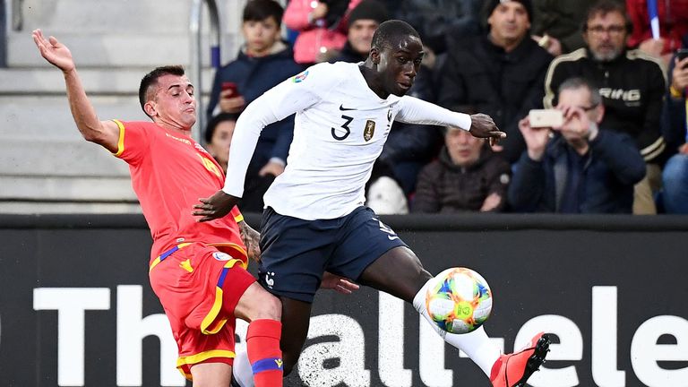 FERLAND MENDY: Von Olympique Lyon zu Real Madrid - Ablöse: 48 Millionen Euro