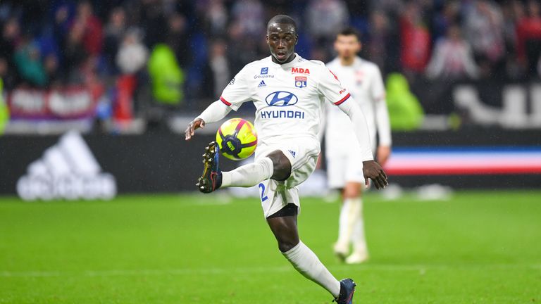 Ferland Mendy wechselt zu Real Madrid.