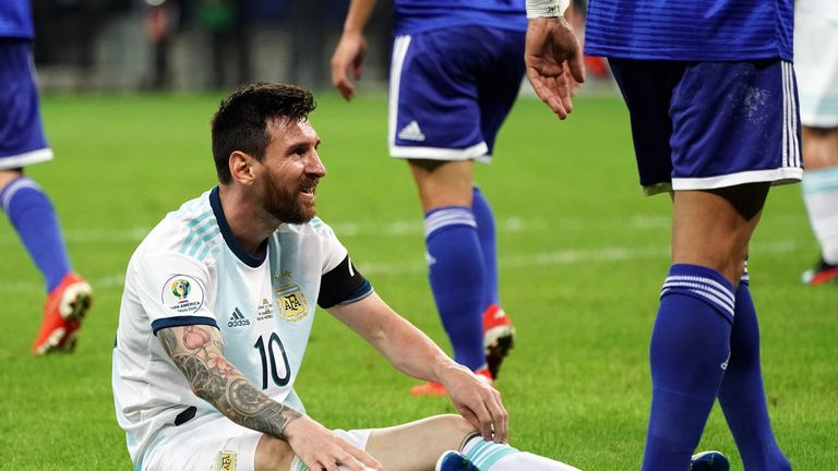 Lionel Messi und seine Argentinier spielen gegen Paraguay 1:1.