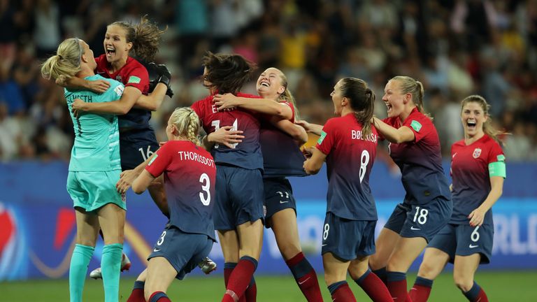 Norwegen siegt gegen Australien und steht im Viertelfinale.