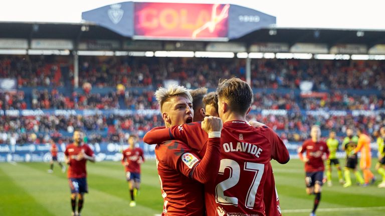 Der Meister der spanischen Segunda B heißt CA Osasuna.  Die Spanier konnte sich bereits drei Spieltage vor Schluss den direkte Aufstieg sichern. 
