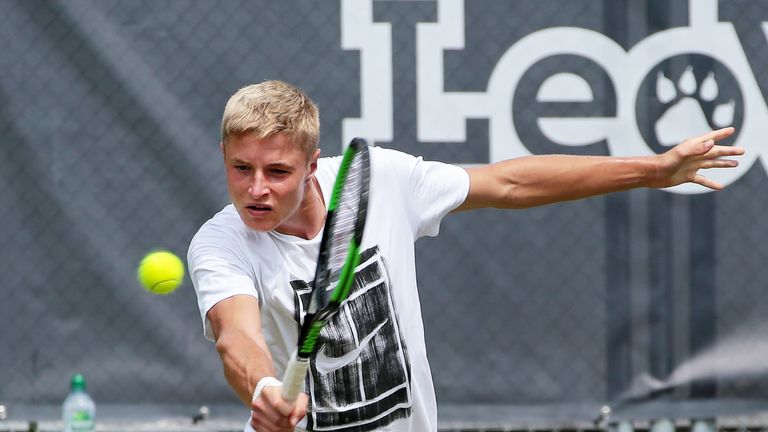 Tennis-Talent Rudi Molleker muss wohl  weiter auf seine Wimbledon-Premiere warten.