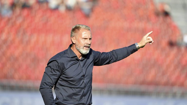 Thorsten Fink hat als Trainer bei Vissel Kobe angeheuert