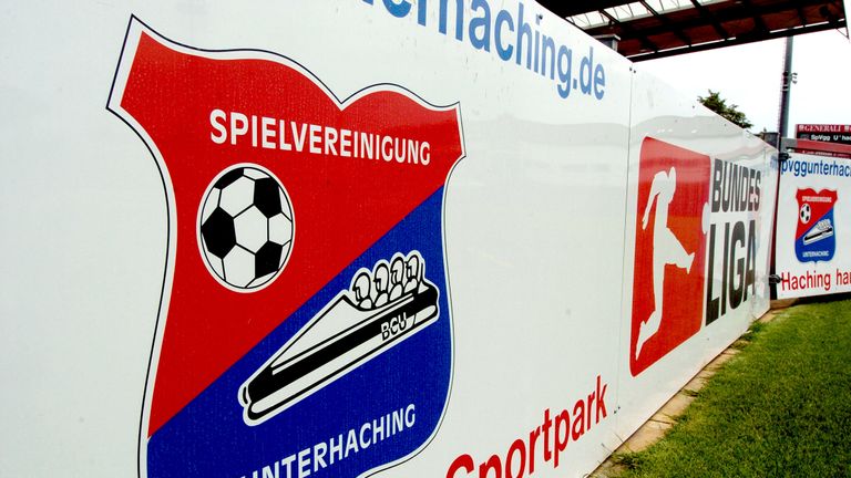Das Vereinsemblem der SpVgg Unterhaching wird bald auch Aktionären ein Begriff sein.
