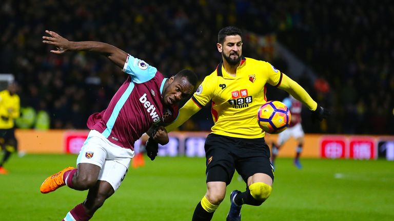 MIGUEL BRITOS (33) - (Vereine: FC Bologna, SSC Neapel, FC Watford) - 249 Spiele, neun Tore - kein Länderspiel für Uruguay