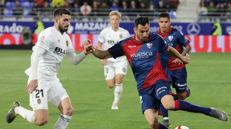 32 Jahre: Enric Gallego (re.) wechselte für eine Ablösesumme von 6 Millionen Euro von SD Huesca zum FC Getafe.
