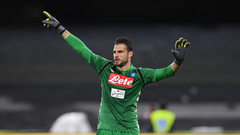 34 Jahre: Orestis Karnezis wechselte für eine Ablösesumme von 2,5 Millionen Euro von Udinese Calcio zu SSC Neapel.