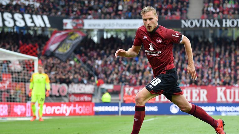 1. FC Nürnberg – Kapitän Hanno Behrens dürfte auch unter dem neuen Trainer Damir Canadi nicht nur auf dem Platz eine zentrale Rolle einnehmen. 