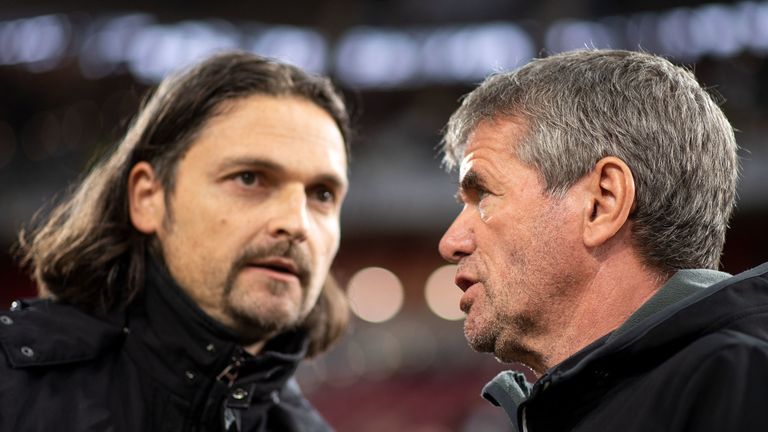 Lutz Pfannenstiel (l.) und Friedhelm Funkel basteln an der neuen Fortuna.