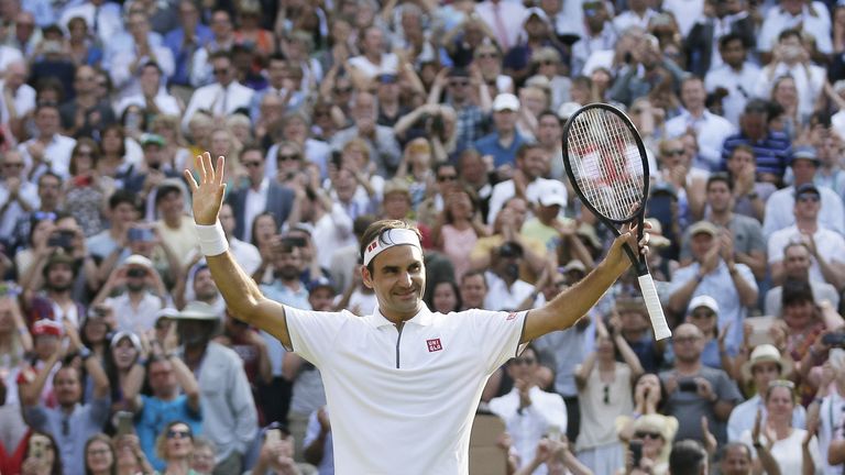 Roger Federer steht im Halbfinale von Wimbledon.