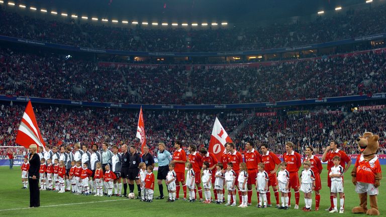 Einen Tag später trifft der FC Bayern auf die deutsche Nationalmannschaft. Kosten für die Arena: 340 Millionen Euro.