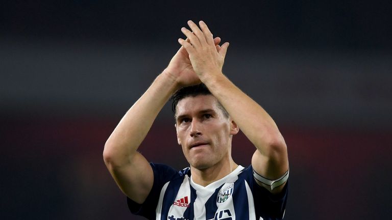 Meiste Einsätze: Gareth Barry lief insgesamt 653 Mal in der Premier League auf und schoss dabei 53 Tore. Der defensive Mittelfeldspieler stand bei Aston Villa, Manchester City, FC Everton und Bromwich Albion unter Vertrag.
