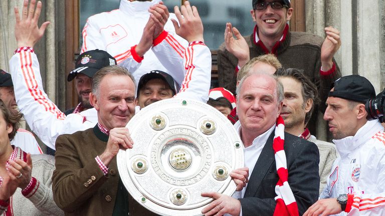 Seine Erfolge als Präsident beim FC Bayern (November 2009 – März 2014 und November 2016 – heute): fünfmal Deutscher Meister, dreimal DFB-Pokal-Sieger, Champions-League-Sieger 2013, FIFA Klub-Weltmeister 2013 und UEFA Super-Cup-Gewinner 2013. 