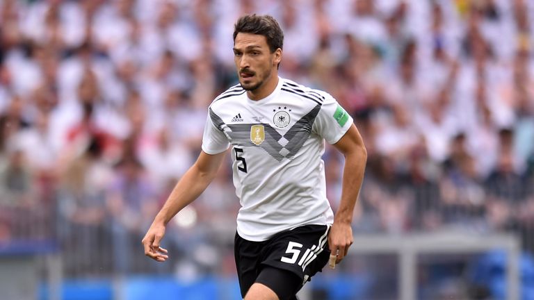 Wird  Mats Hummels nochmal das Trikot der deutschen Nationalmannschaft tragen? Sich dagegen "wehren" würde er nicht. 