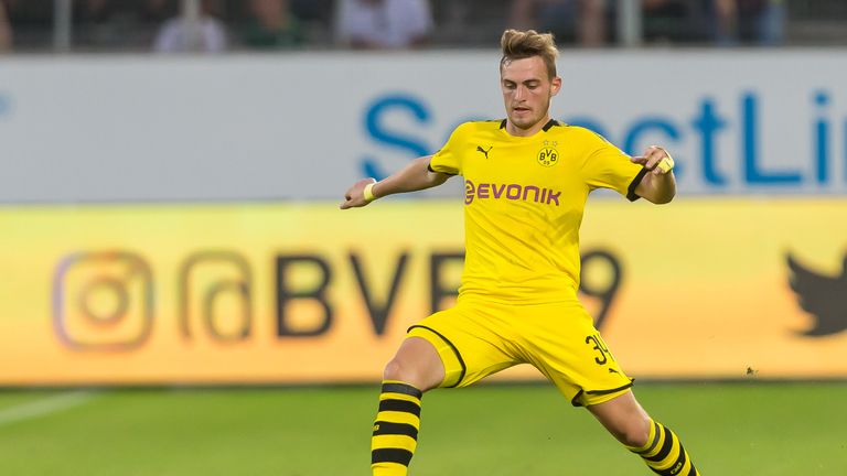 Jacob Bruun Larsen - Spielte eine sehr gute Vorbereitung und hat so Punkte bei BVB-Trainer Lucien Favre gesammelt.
