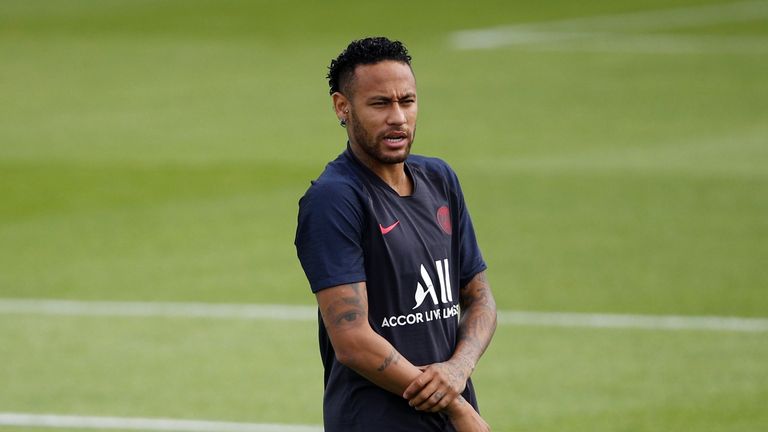 Liegt die Zukunft von Neymar in Paris?