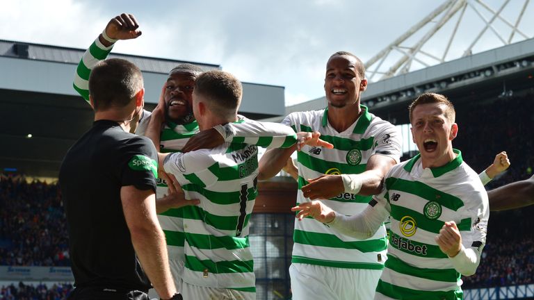 Celtic Glasgow gewinnt das Stadtderby gegen die Rangers.