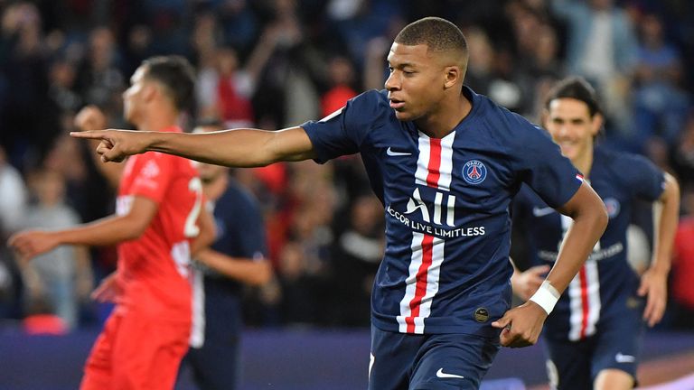 Platz 2: Kylian Mbappe (Paris St. Germain) - 21 Tore (20 Spiele)