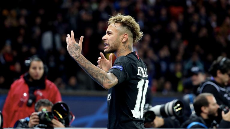 Neymar will sein Verhältnis mit den Fans von Paris Saint-Germain verbessern.