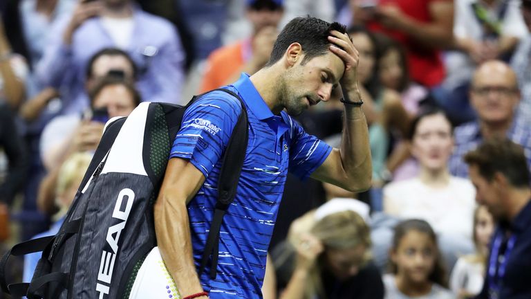 Titelverteidiger Novak Djokovic musste wegen Schulterproblemen vorzeitig aufgeben.