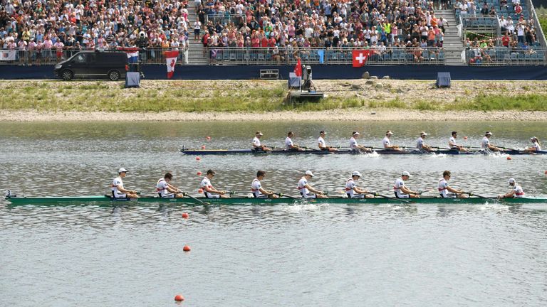 Der deutsche Ruder Achter hat bei den Weltmeisterschaften in Linz die Goldmedaille gewonnen.