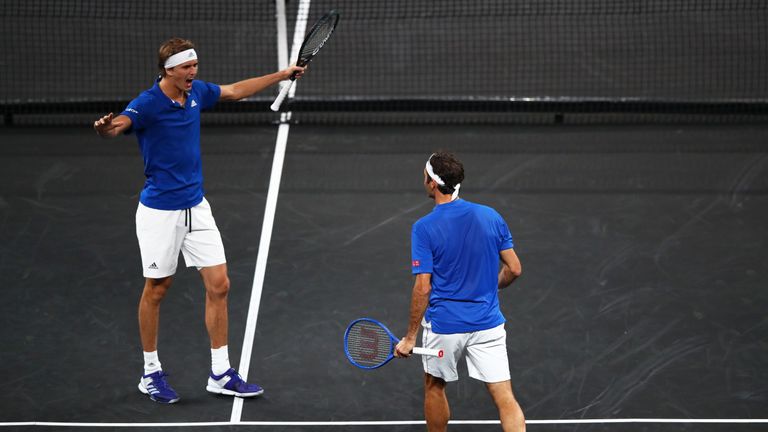 Das Team Federer/Zverev gewinnt ihr Doppel und bringen Team Europa zum Ende des ersten Tages mit 3:1 in Front.