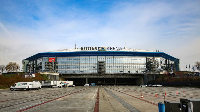 Die Veltins Arena auf Schalke. 