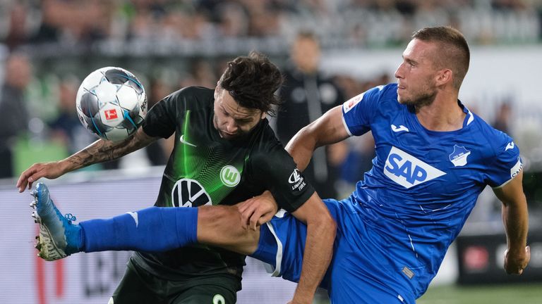 Wolfsburg bleibt nach fünf Spielen weiter unbesiegt.