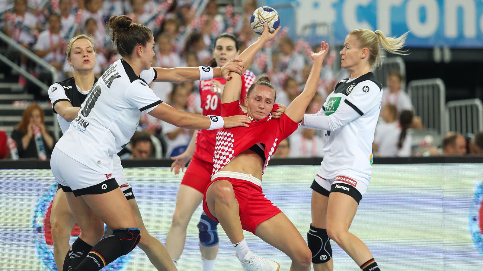 Remis in Kroatien Dämpfer für deutsche Handball-Frauen Handball News Sky Sport